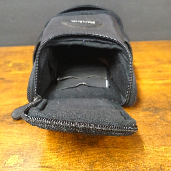 Kodak Dual Compartment Camera Bag Soft Fits Most Digital Cameras Black - Picture 7 of 7